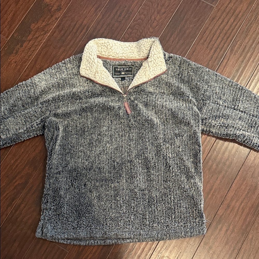 Gray True Grit Quarter-Zip Pullover with Cream Collar